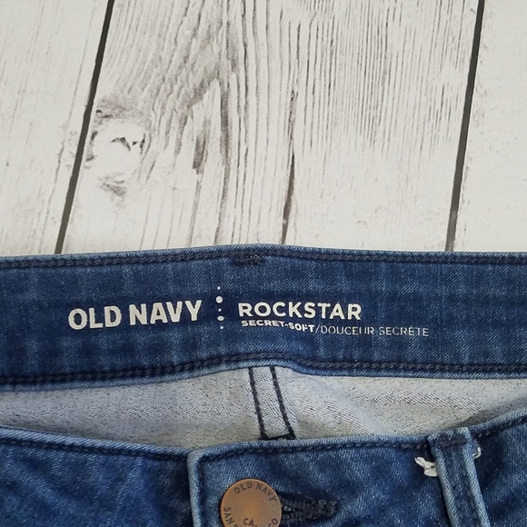 Old Navy Womens Secret Soft Rockstar Jeans size 4 - Picture 6 of 7